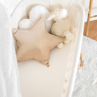 Berceau bébé en rotin naturel avec flèche de lit JUNE