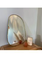 Miroir ovale asymétrique en laiton BAYDAWI