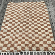 Tapis en laine Beni ouarain damier couleur terracotta 100x150cm