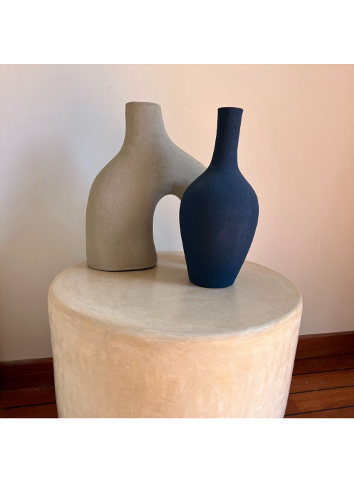 Vase fait à la main en terre cuite couleur bleu nuit - 25cm