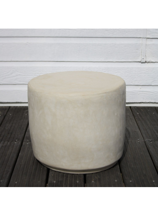 Table d’appoint Tadelaakt écru en forme de pouf