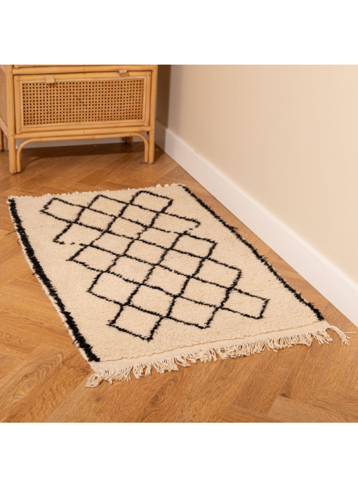 Tapis Beni Ouarain losanges noir 70x115 cm