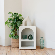 Table d'appoint tadelakt 2 niches gris clair Saudara