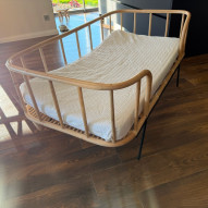 OCCASION - Lit enfant rotin blanchi et métal JAVA 70x140 cm