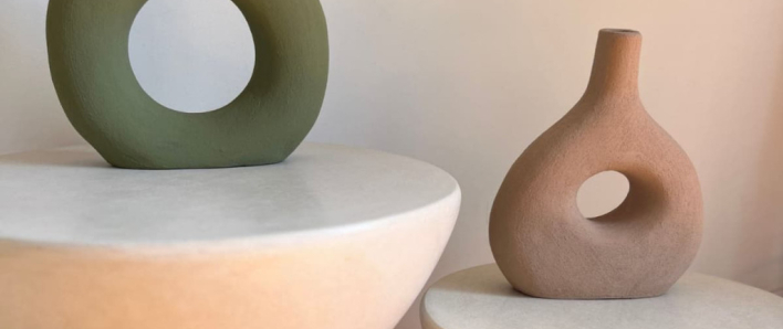 Tendances été 2025 : matières naturelles, formes et couleurs