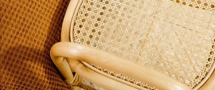 Bien entretenir le cannage contre l’humidité